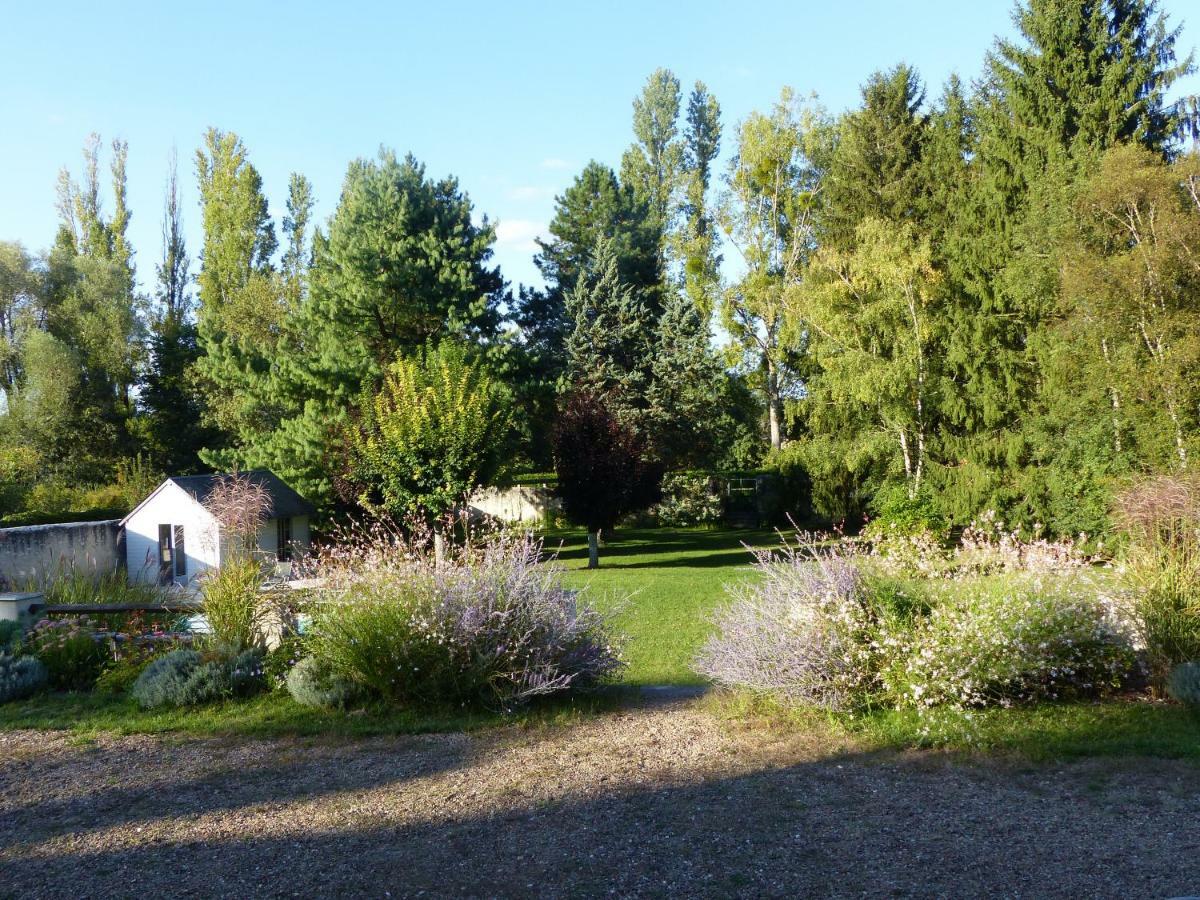 Bed and Breakfast Manoir De La Vigneraie Athée-sur-Cher Zewnętrze zdjęcie